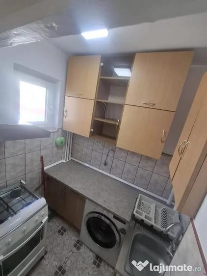 Garsonieră decomandată în Olteniței