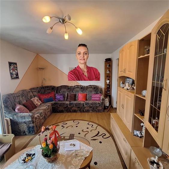 Apartament cu 2 camere decomandat în Central