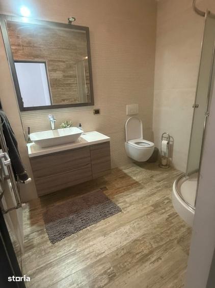 Casă cu 4 camere cu Teren 500 Mp în Ghencea