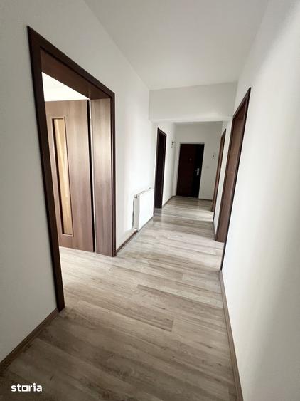 Apartament trei camere Sebes-Petresti - 2