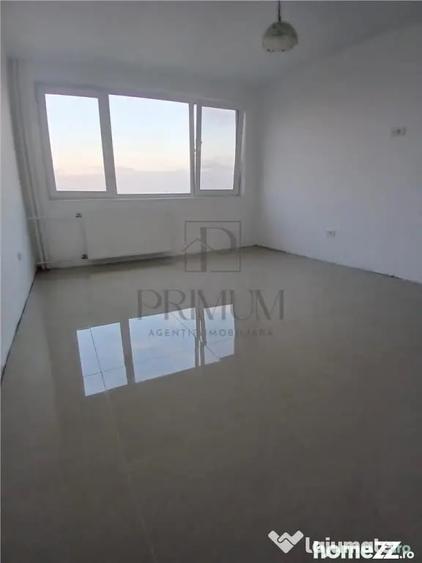 Apartament cu 2 camere decomandat în Dâmbovița