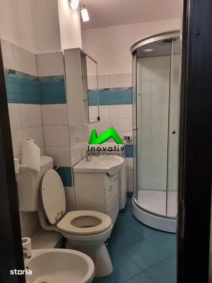 Apartament cu 2 camere decomandat, mobilat în Central
