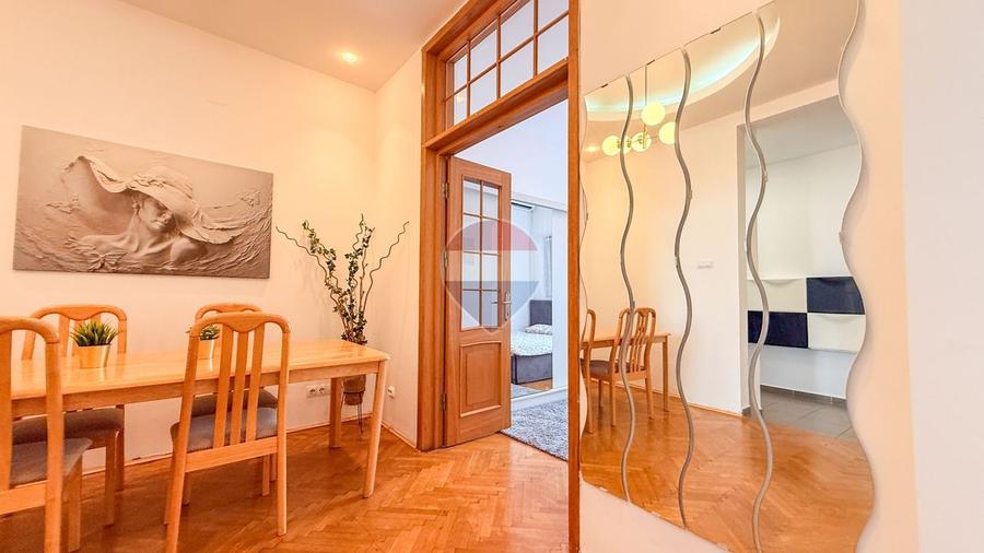 Apartament cu 3 camere decomandat, mobilat în Universitate