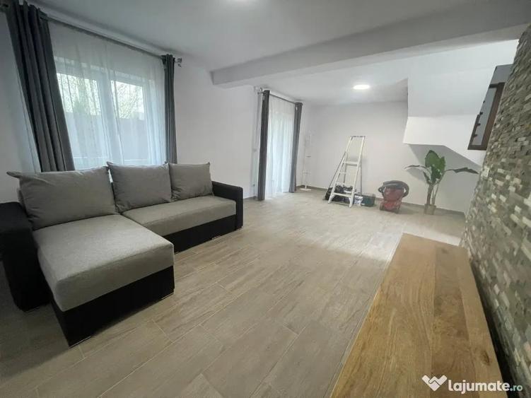 Casă cu 3 camere cu Teren 300 Mp în Ipotești