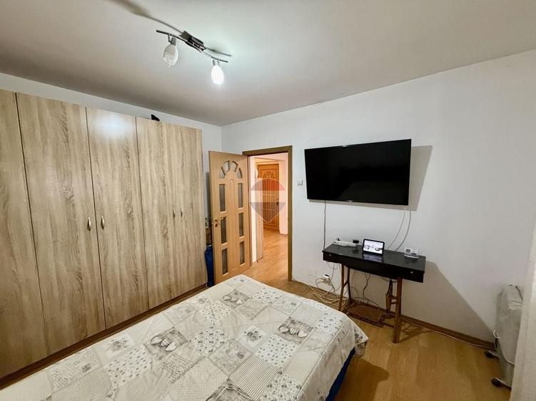 Apartament cu 2 camere decomandat în Sud