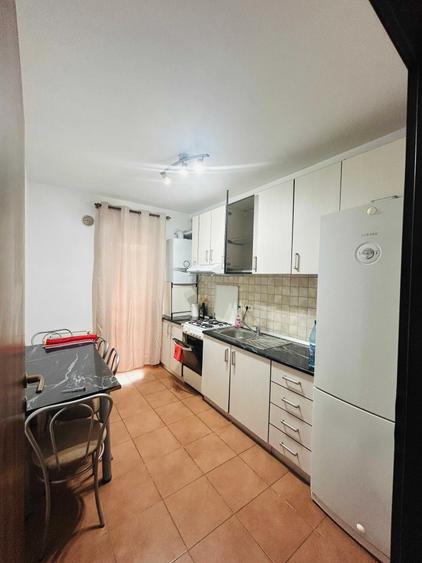 Apartament cu 2 camere decomandat în Micălaca