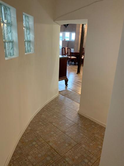 Apartament cu 3 camere decomandat în Dacia