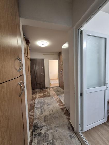 Apartament cu 2 camere decomandat în Dancu