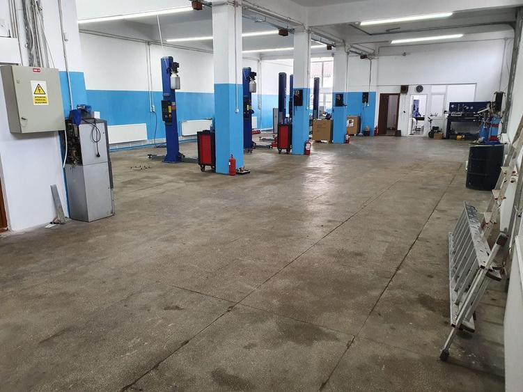 Spațiu comercial, de 350 mp, în Străulești
