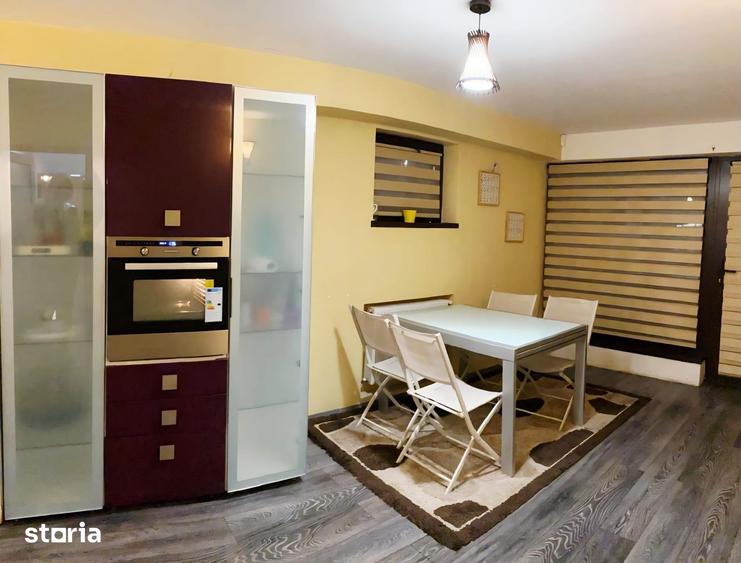 Casă cu 6 camere cu Teren 400 Mp în Miroslava