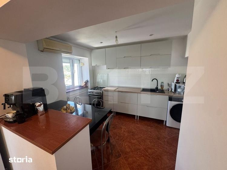 Apartament cu 4 camere în Dacia