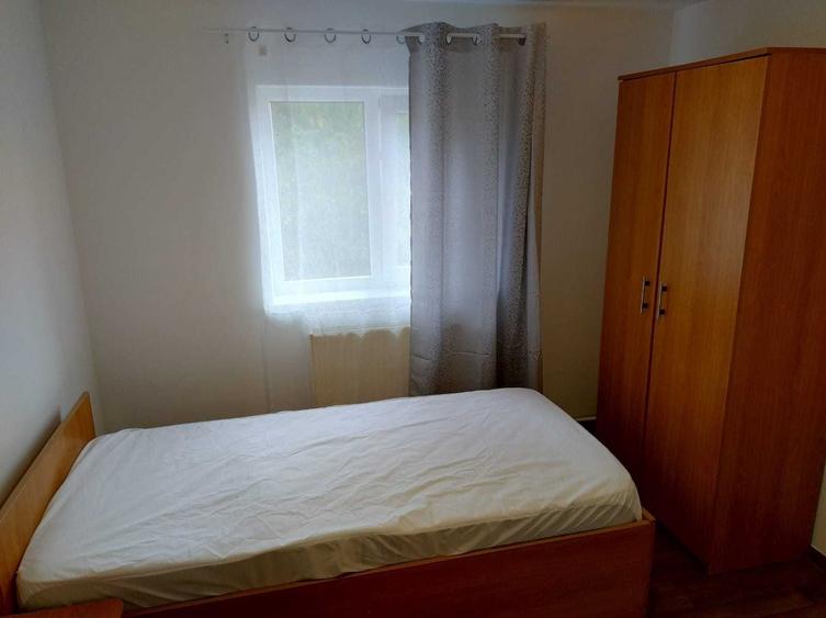 Garsonieră decomandată în Central
