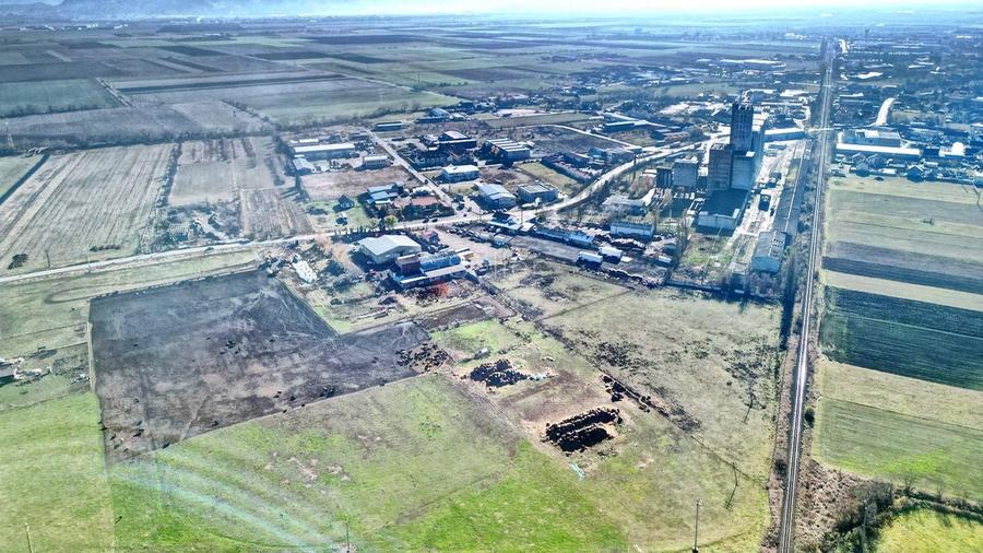 Teren Construcții intravilan de 31400 mp, în Central