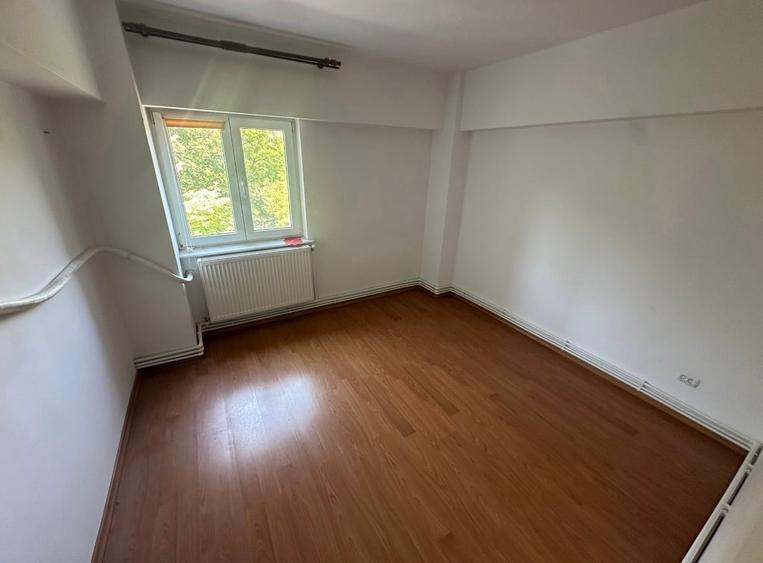 Apartament 2 camere decomandat - Tomis II - 125.000 euro(Cod E6) - 1