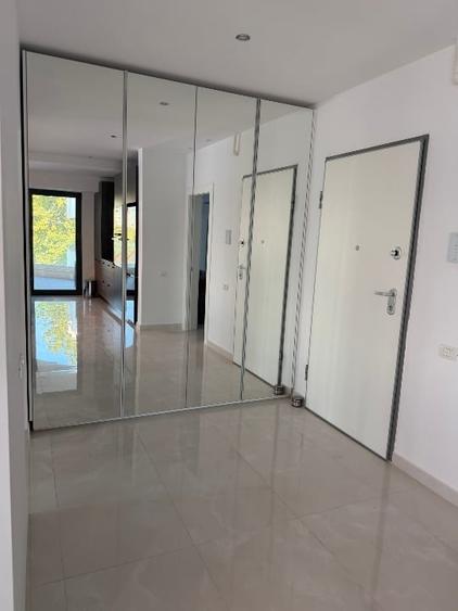 Apartament cu 3 camere decomandat, mobilat în Cișmigiu