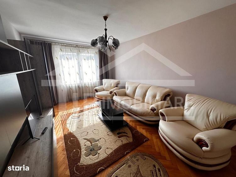 Apartament cu 3 camere decomandat în Tudor
