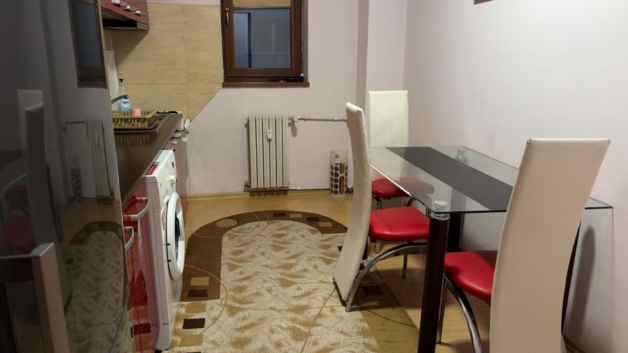 Apartament cu 2 camere decomandat în Gara