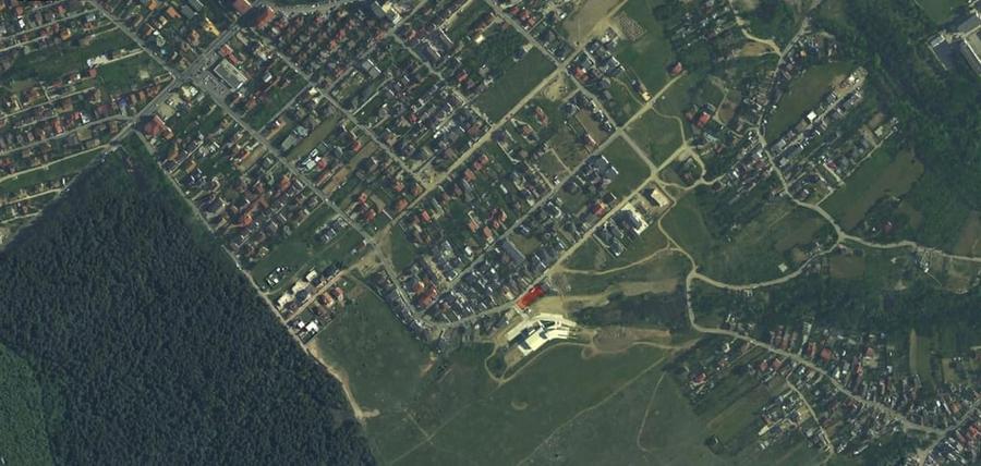 Teren de 830 mp, în Tancodrom