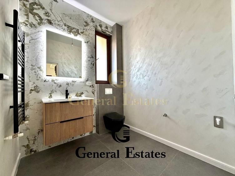 Duplex cu 4 camere cu Canalizare în Hlincea