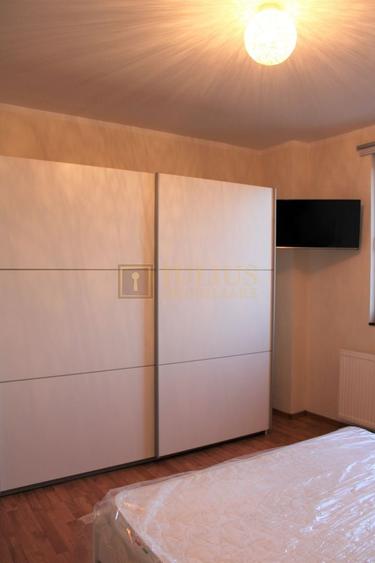 Apartament cu 2 camere decomandat, mobilat în Soarelui
