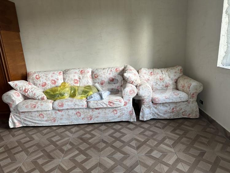 Casă individuală cu 3 camere cu Garaj în Șinca Veche