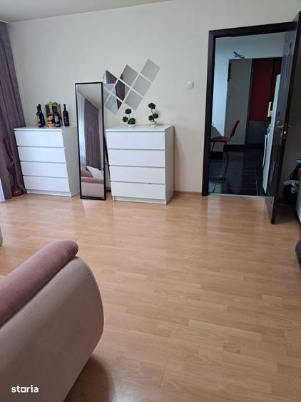 Apartament Rogerius cu 3 camere, 2 bai tip RB situat la etajul 3 din 4 - 5