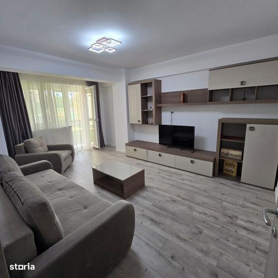 Apartament cu 2 camere decomandat în Podei