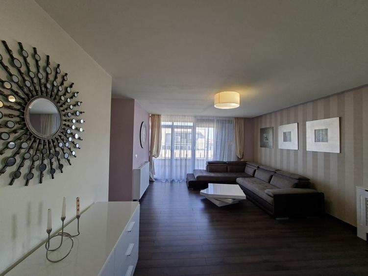 Apartament cu 3 camere decomandat, mobilat în Braytim