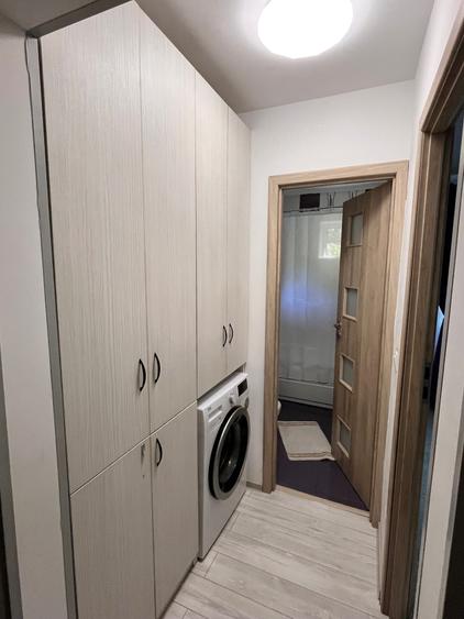 Apartament cu 2 camere semidecomandat în Brâncoveanu