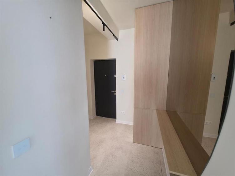 Apartament cu 2 camere semidecomandat, mobilat în Șelimbăr