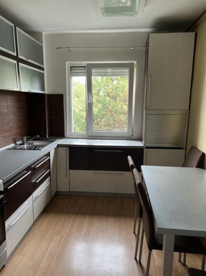 Apartament cu 3 camere decomandat, mobilat în Mănăștur