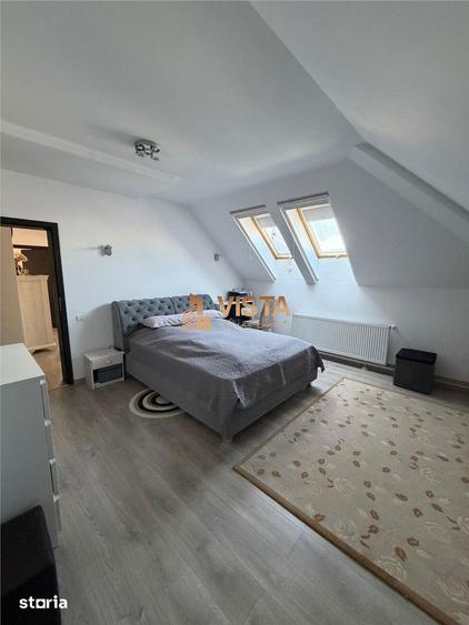 Apartament cu 4 camere, mobilat în Tractorul