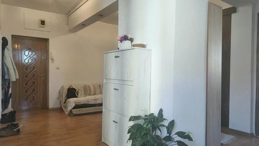 Apartament cu 2 camere decomandat în Progresul