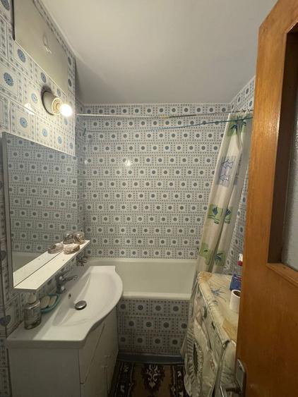 Apartament cu 3 camere decomandat, mobilat în Mihai Bravu