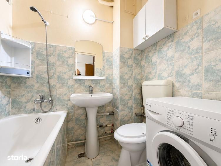 Apartament cu 2 camere decomandat în Baba Novac