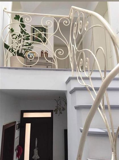 Duplex cu 4 camere cu Teren 250 Mp în Noua
