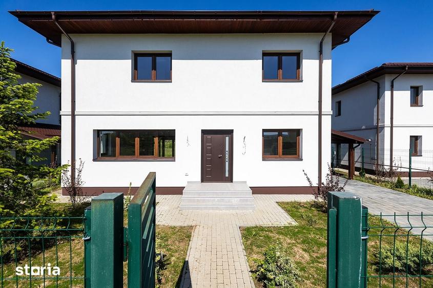 Casă cu 4 camere cu Teren 360 Mp în Corbeanca