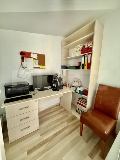 Casă individuală cu 14 camere cu Canalizare în Gruia