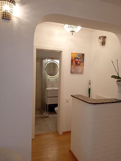 Apartament cu 2 camere decomandat în Primăverii