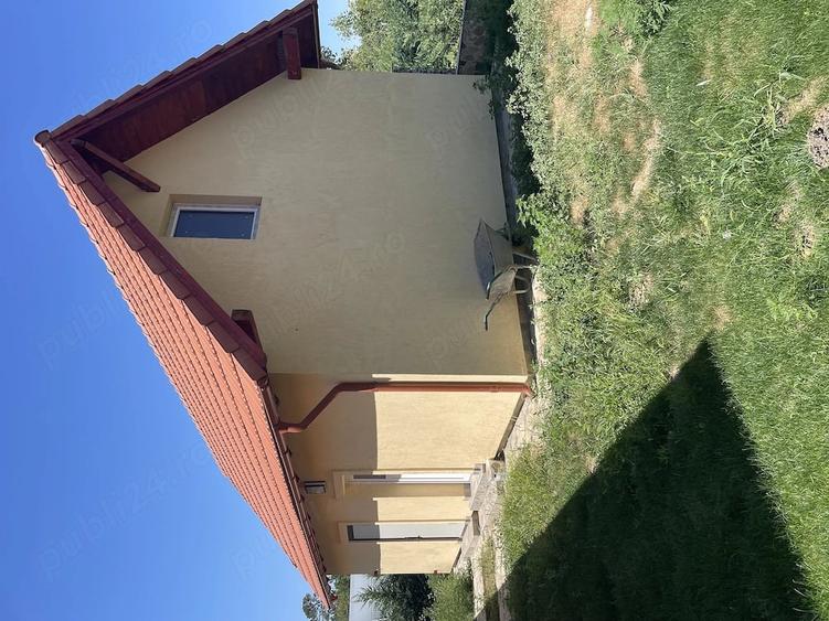 Casă cu Teren 2650 Mp în Sacoșu Turcesc