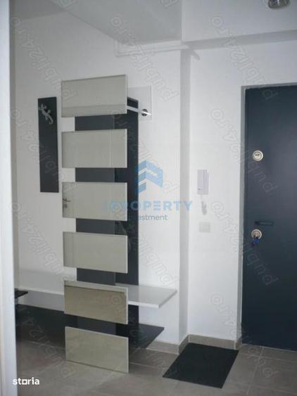 Apartament cu 2 camere, mobilat în Metalurgiei