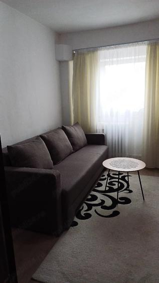 Apartament cu 2 camere decomandat în Exterior Vest