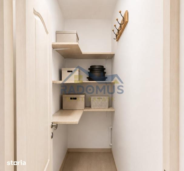 Apartament cu 2 camere decomandat, mobilat în Democrației