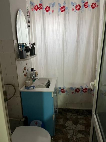 Apartament 3 camere de vanzare - 2