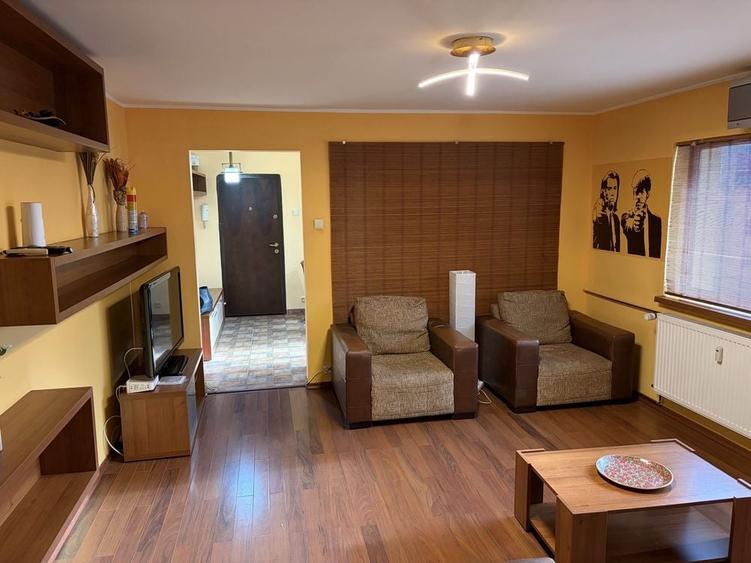 Apartament cu 2 camere semidecomandat în Vest
