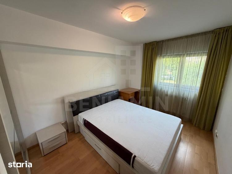 Apartament cu 3 camere decomandat în Astra