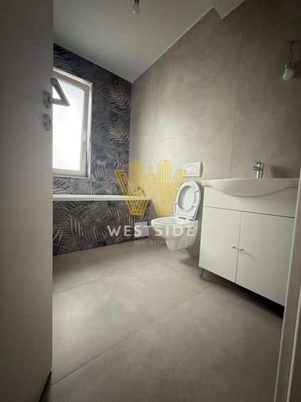Apartament cu 4 camere decomandat în Bucovăț (Remetea Mare)