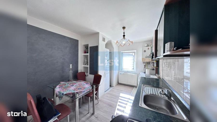 Apartament cu 3 camere decomandat, mobilat în Central