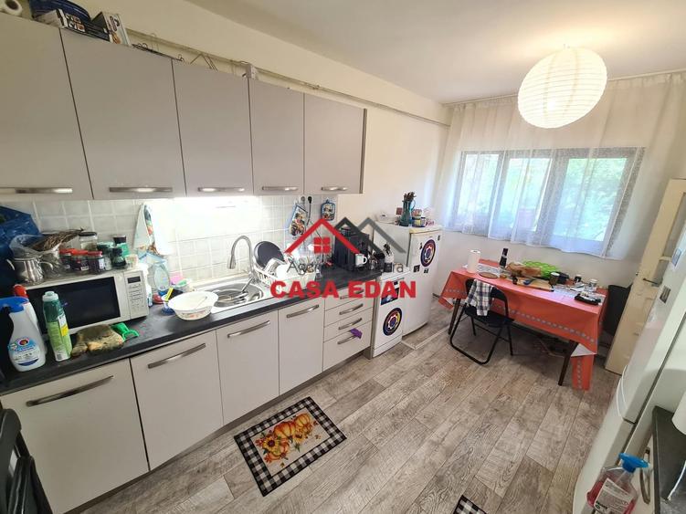 Casă cu 3 camere cu Teren 164 Mp în Câmpina