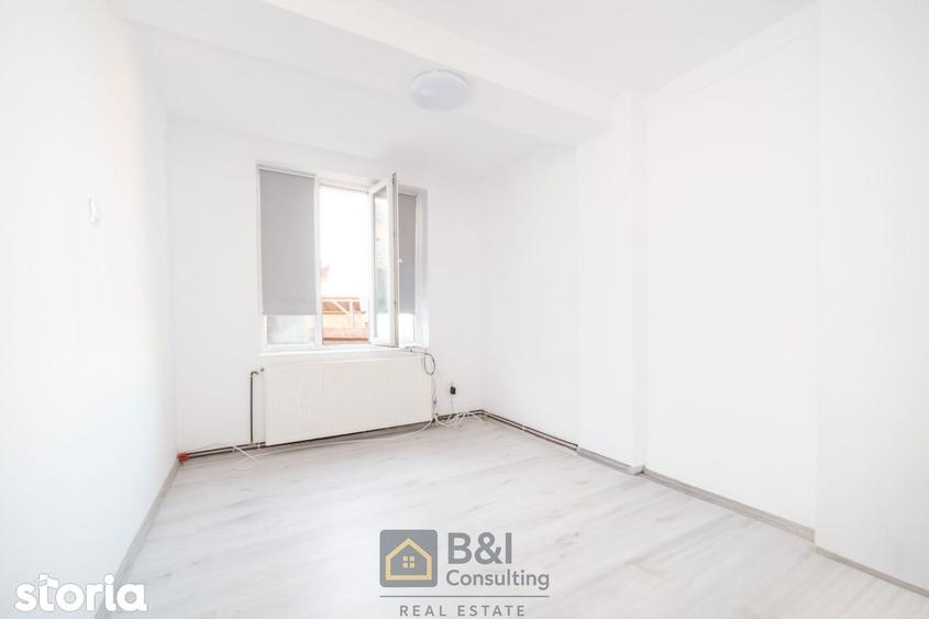 Apartament cu 4 camere în Bucium